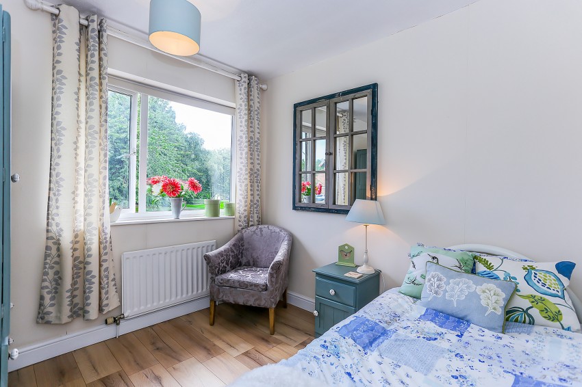 3bedroom town house for sale in Walsgrave Drive, Solihull