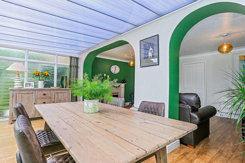 3bedroom town house for sale in Walsgrave Drive, Solihull