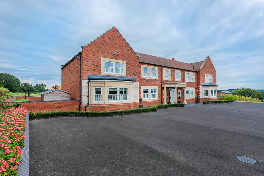 5bedroom detached house for sale in Mill Lane, Fillongley, Coventry