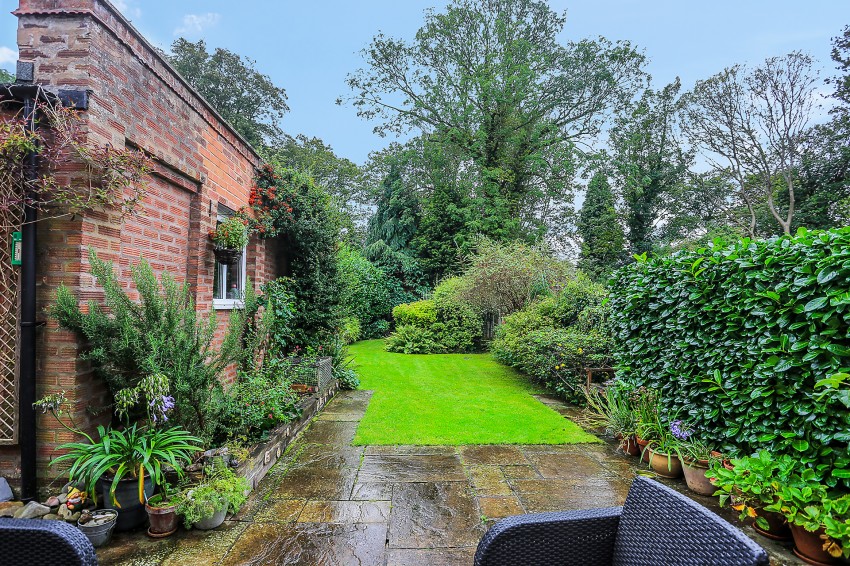 3bedroom semidetached house for sale in Knightsbridge Road, Solihull