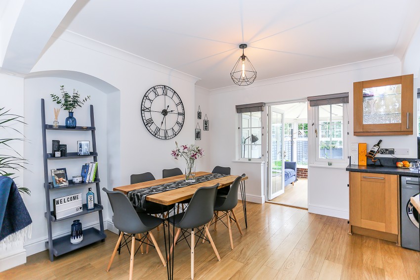 3bedroom semidetached house for sale in Shalford Road, Solihull