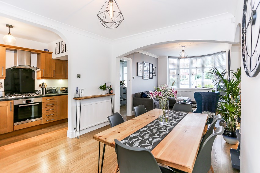 3bedroom semidetached house for sale in Shalford Road, Solihull