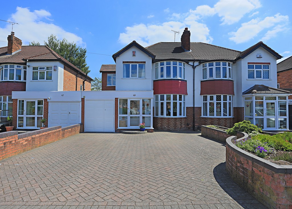4bedroom semidetached house for sale in Coverdale Road, Solihull