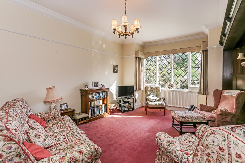 4bedroom semidetached house for sale in Whitefields Road, Solihull