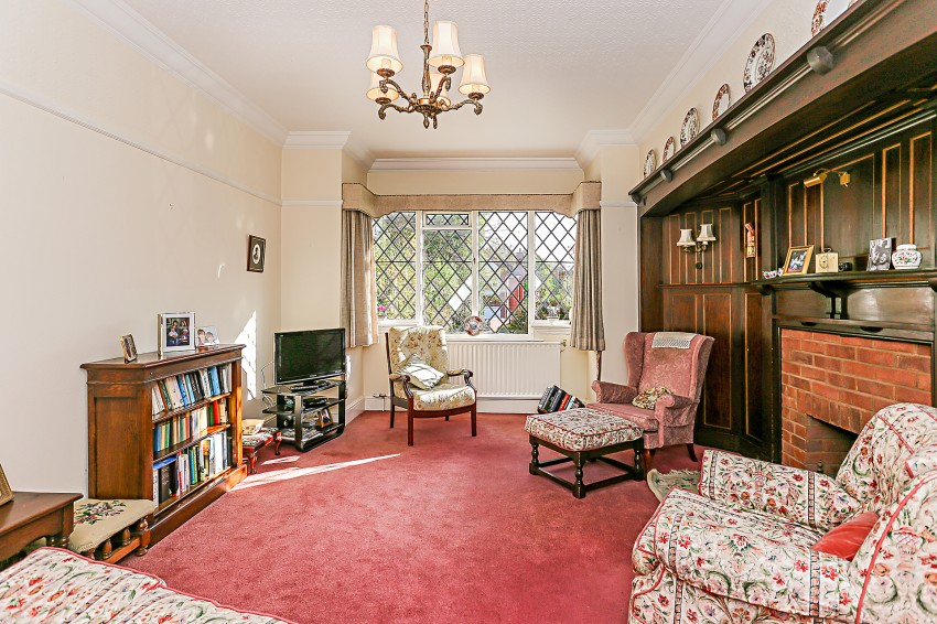 4bedroom semidetached house for sale in Whitefields Road, Solihull