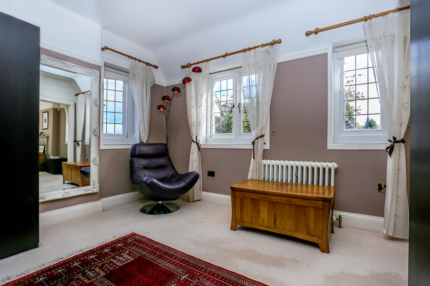 5bedroom detached house for sale in Church Lane, Maxstoke, Birmingham