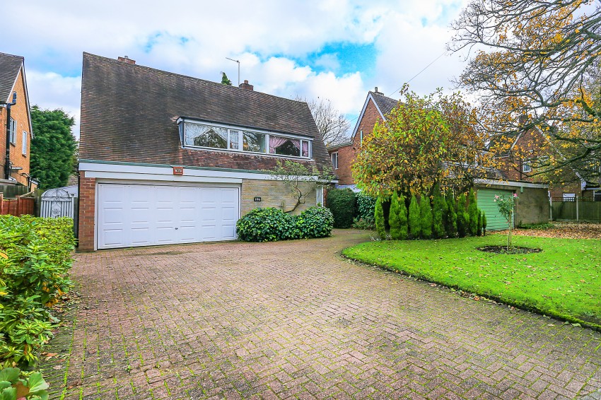 4bedroom detached house for sale in St. Bernards Road, Solihull