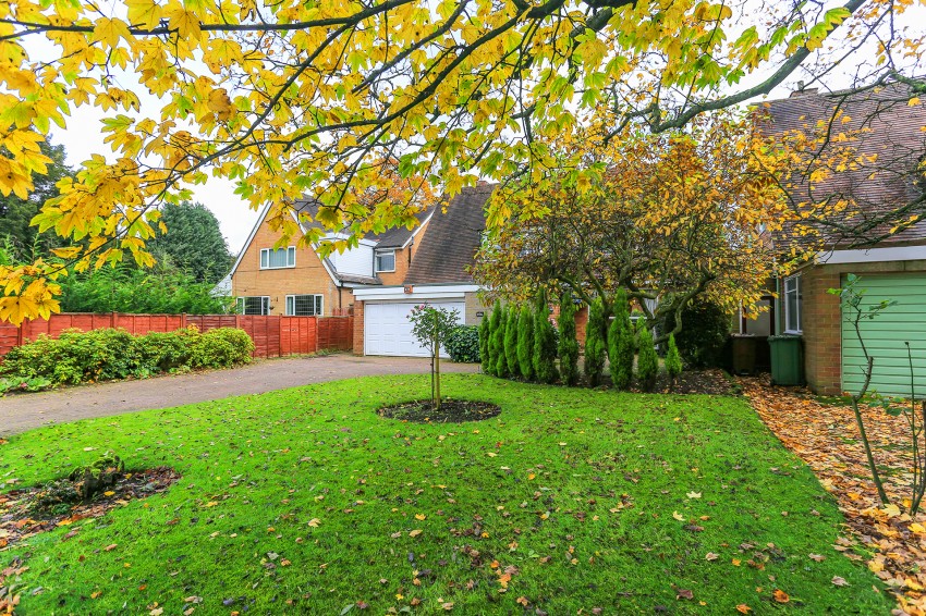 4bedroom detached house for sale in St. Bernards Road, Solihull