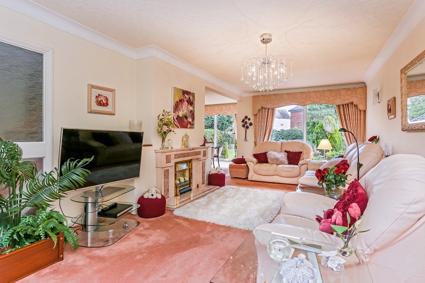 4bedroom detached house for sale in St. Bernards Road, Solihull