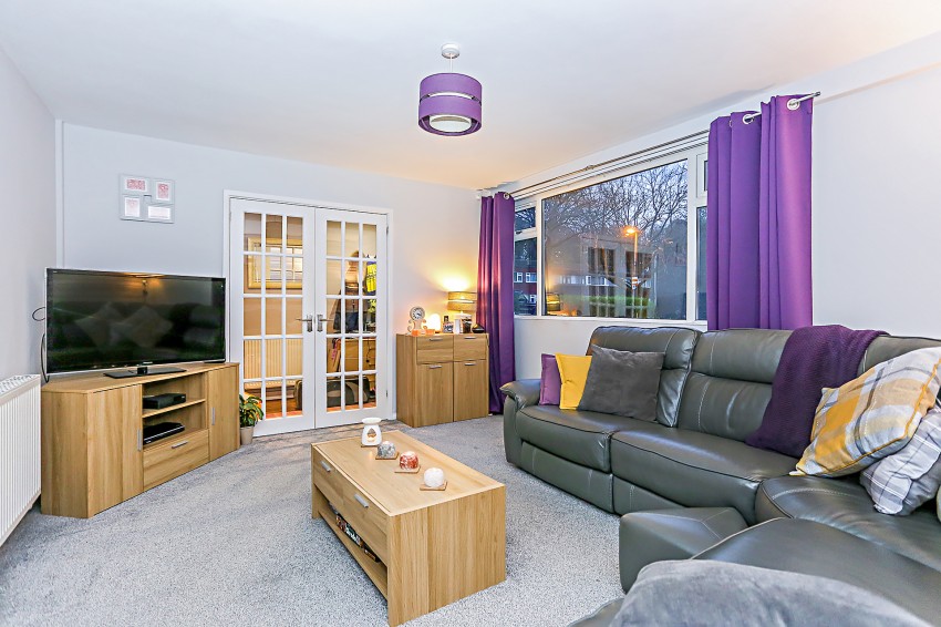 3bedroom town house for sale in Walsgrave Drive, Solihull