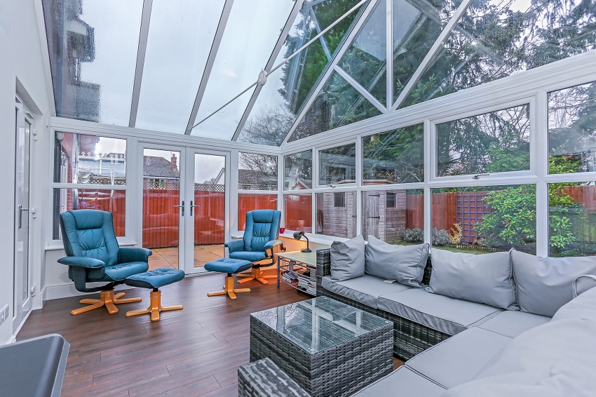 4bedroom detached house for sale in Kenilworth Road, Balsall Common