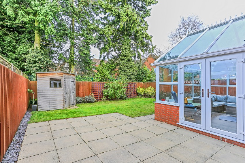 4bedroom detached house for sale in Kenilworth Road, Balsall Common