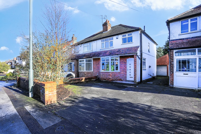3bedroom semidetached house for sale in Tanworth Lane, Shirley, Solihull