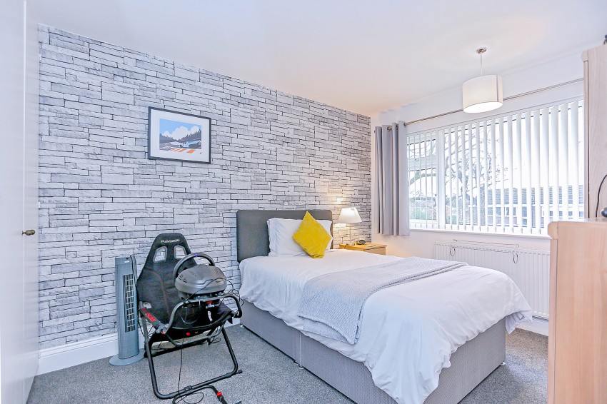 3bedroom linkdetached for sale in Ravenswood Drive South, Solihull