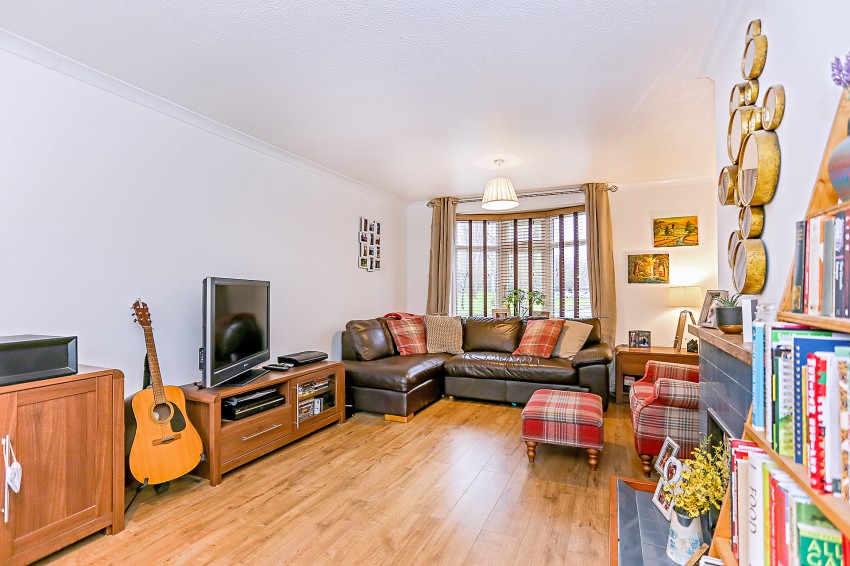 3bedroom town house for sale in Caldwell Grove, Solihull