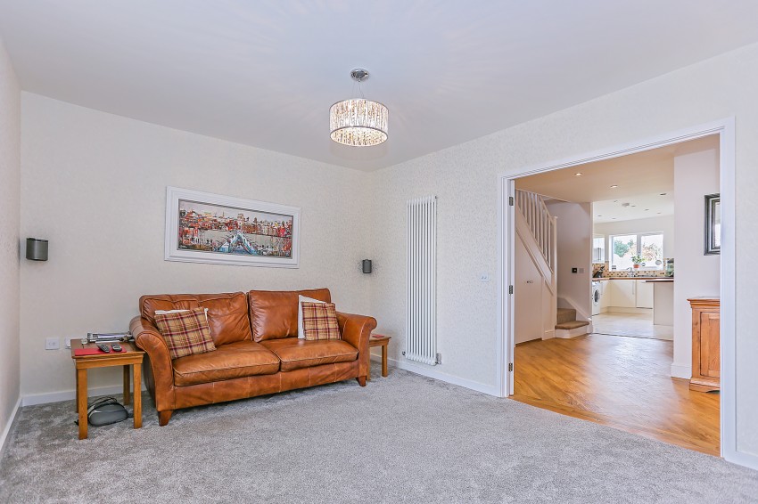 4bedroom semidetached house for sale in Road South, Coventry