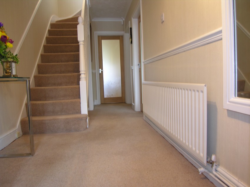 3bedroom semidetached house for sale in Seven Star Road, Solihull