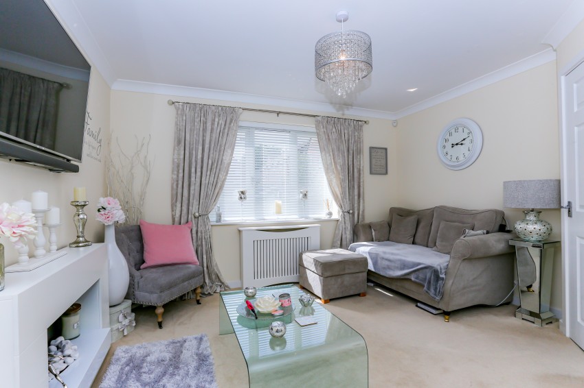 4bedroom detached house for sale in Berry Maud Lane, Shirley, Solihull