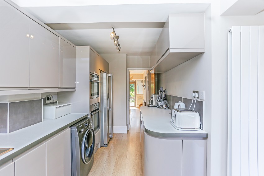 3bedroom semidetached house for sale in Clinton Lane, Kenilworth