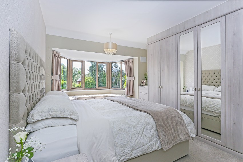 3bedroom semidetached house for sale in Clinton Lane, Kenilworth