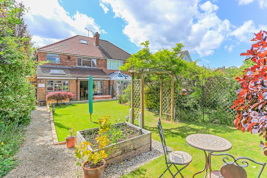 3bedroom semidetached house for sale in Clinton Lane, Kenilworth