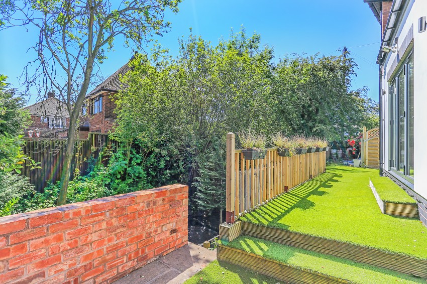5bedroom detached house for sale in Hobs Moat Road, Solihull