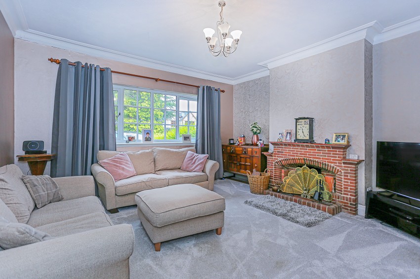 4bedroom semidetached house for sale in Broad Oaks Road, Solihull