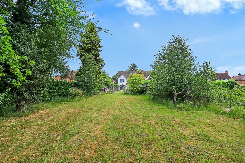 4bedroom semidetached house for sale in Broad Oaks Road, Solihull