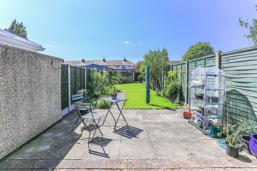 2bedroom terraced for sale in Middlecotes, Coventry
