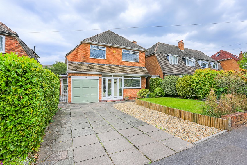 3bedroom detached house for sale in Willow Road, Solihull