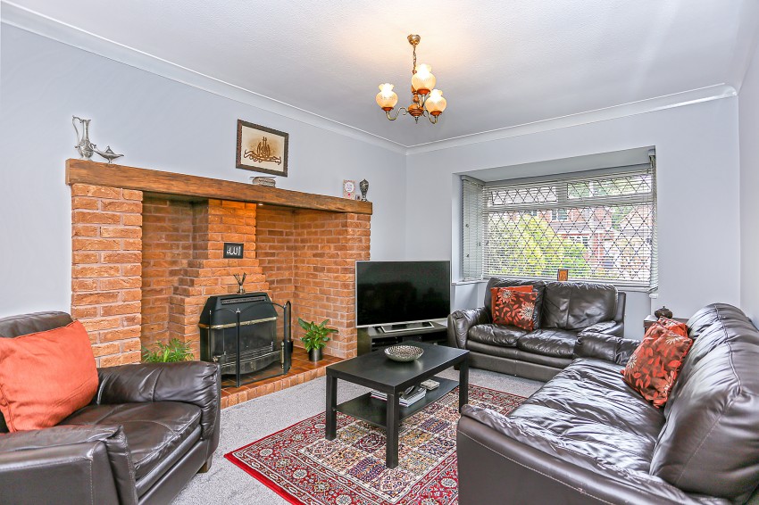 3bedroom detached house for sale in Willow Road, Solihull