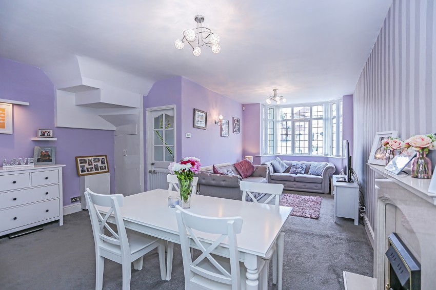 3bedroom semidetached house for sale in Aldershaw Road, Birmingham