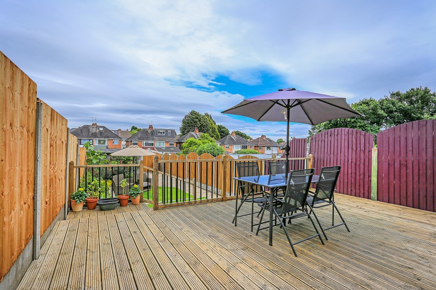 3bedroom semidetached house for sale in Aldershaw Road, Birmingham