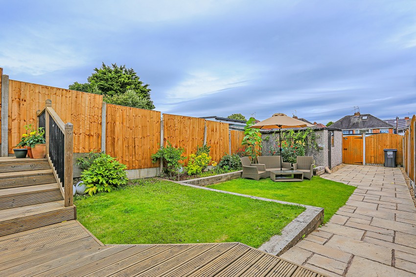 3bedroom semidetached house for sale in Aldershaw Road, Birmingham