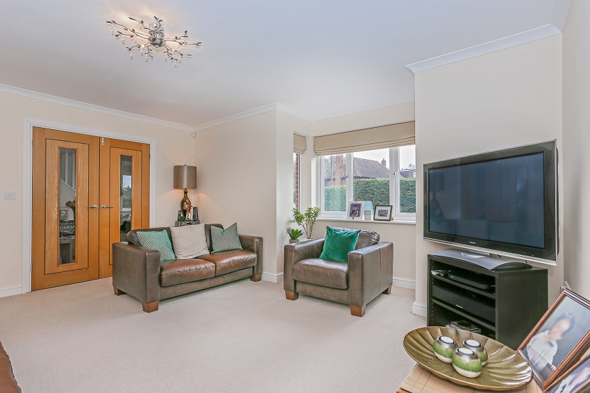 5bedroom detached house for sale in Monastery Drive, Solihull