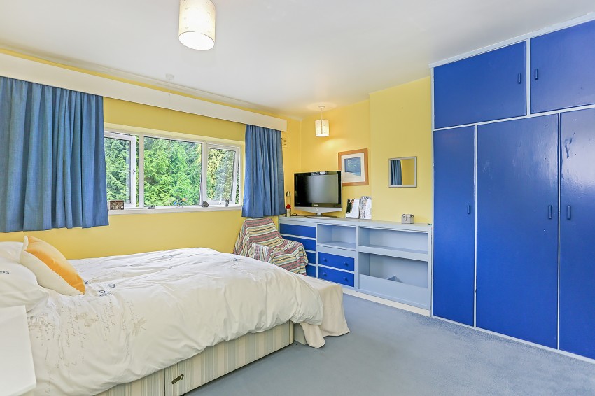 4bedroom semidetached house for sale in Cheltondale Road, Solihull