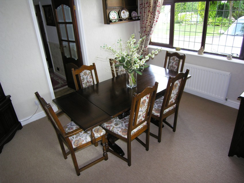 4bedroom detached house for sale in Back Lane, Meriden