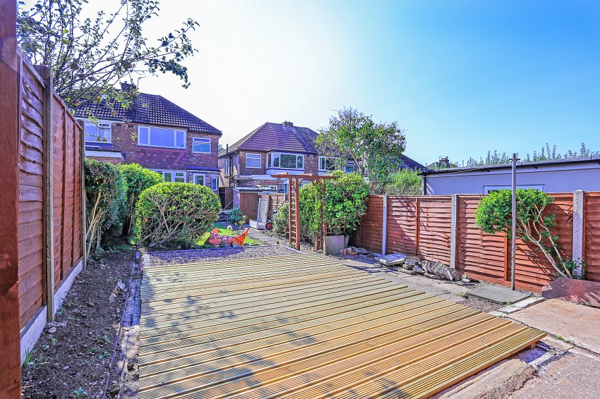 3bedroom semidetached house for sale in Pierce Avenue, Solihull