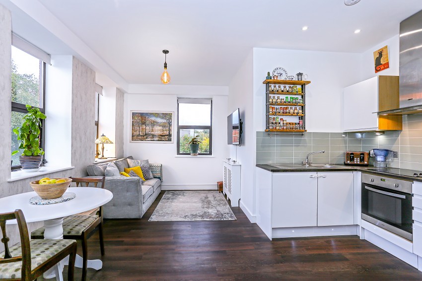 2bedroom apartment for sale in Olton Court, 10 Warwick Road, Solihull