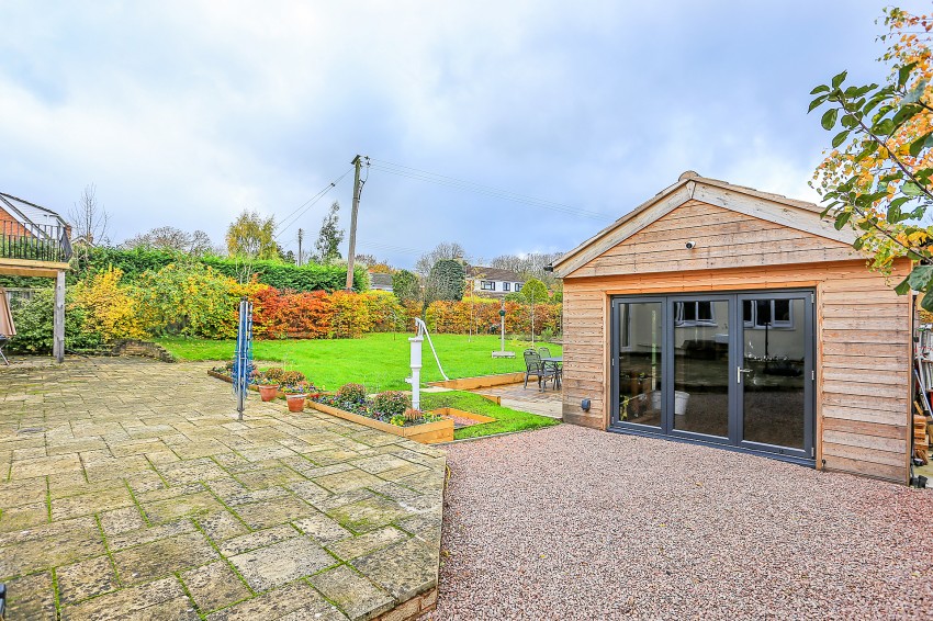 5bedroom detached house for sale in Atch Lench Road, Church Lench, Evesham