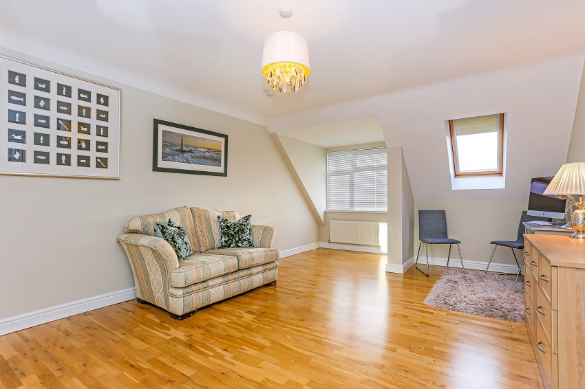 6bedroom detached house for sale in Westwood Heath Road, Coventry