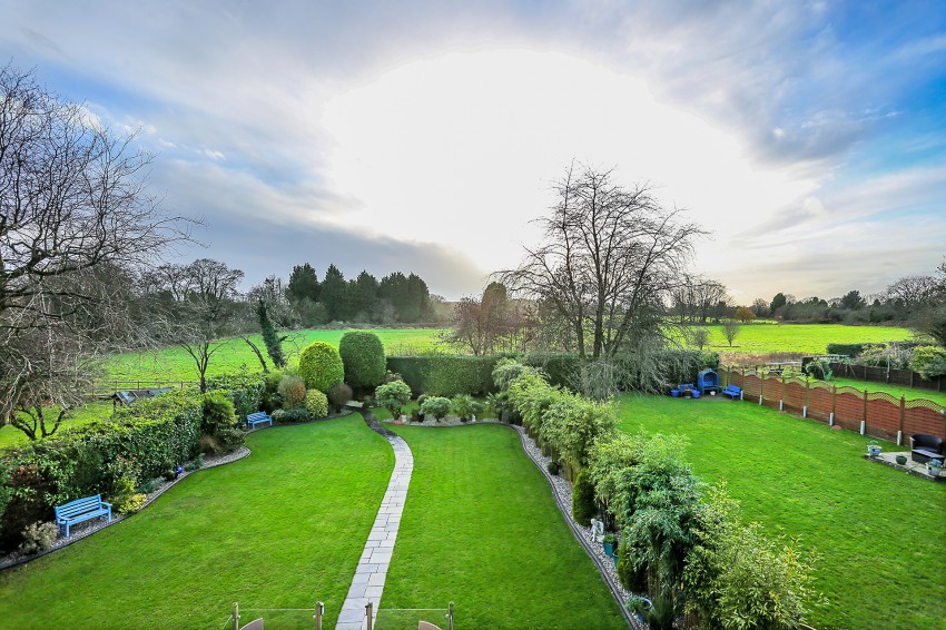 6bedroom detached house for sale in Westwood Heath Road, Coventry