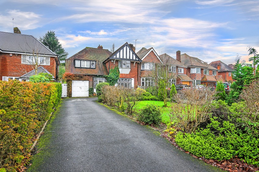 4bedroom detached house for sale in Streetsbrook Road, Solihull