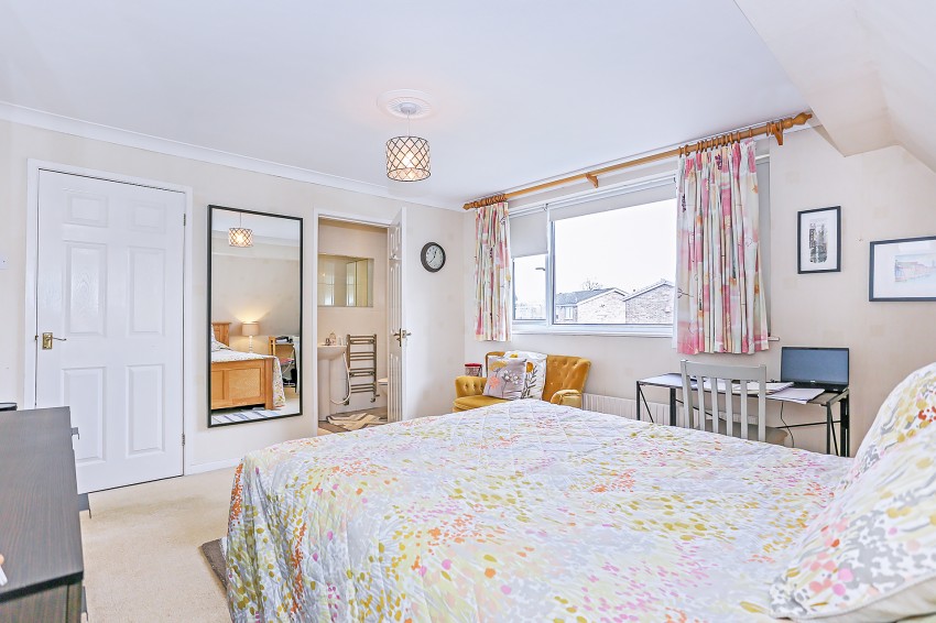 4bedroom linkdetached for sale in Wharton Avenue, Solihull