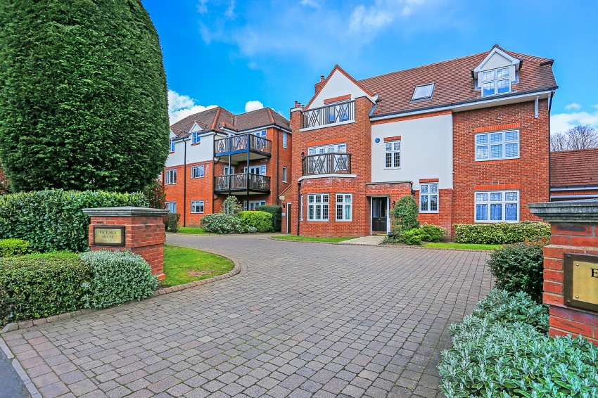 3bedroom apartment for sale in Victoria House, 1 Grove Road, Knowle