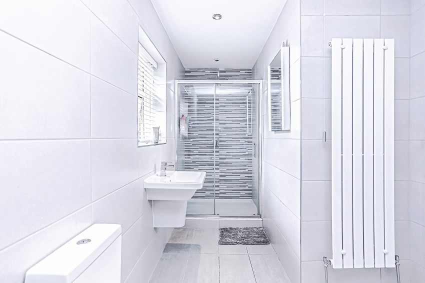 4bedroom semidetached house for sale in The Dell, Solihull