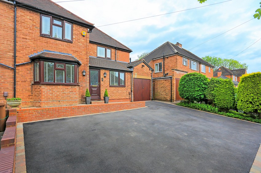 4bedroom semidetached house for sale in The Dell, Solihull
