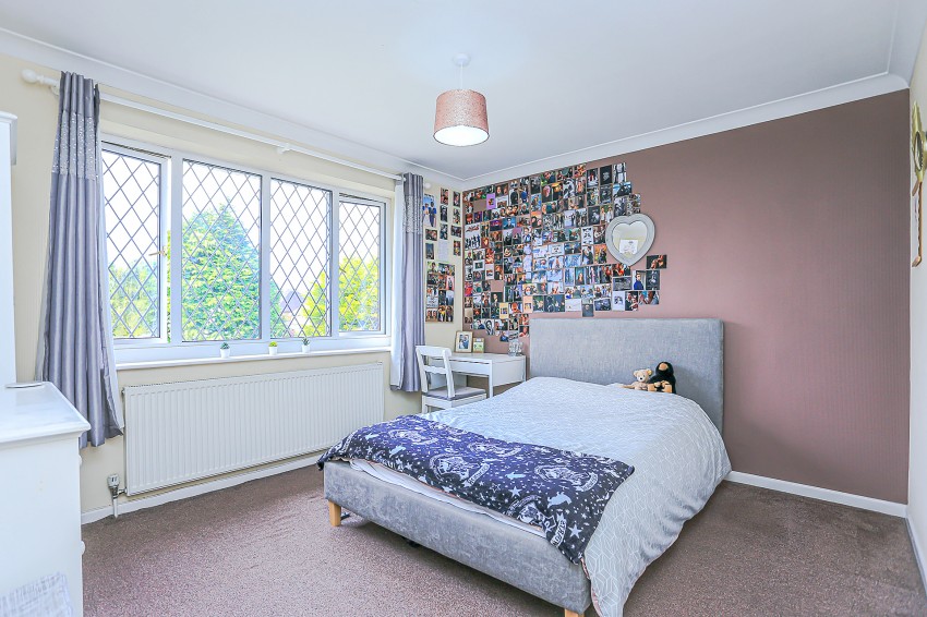 3bedroom detached house for sale in Danford Lane, Solihull