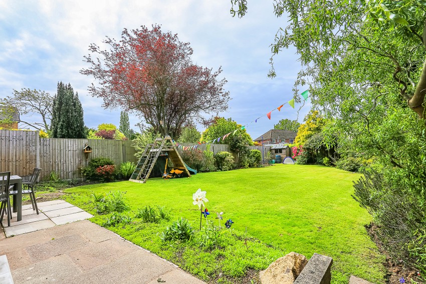 3bedroom detached house for sale in Danford Lane, Solihull