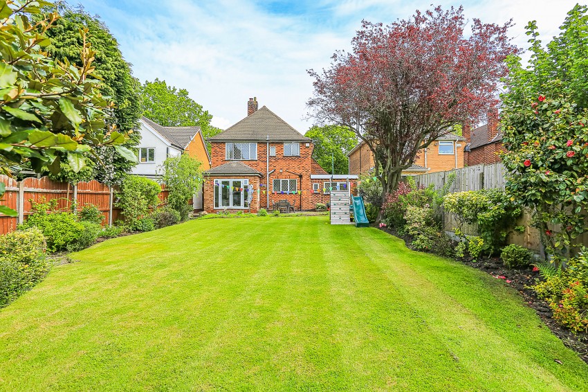 3bedroom detached house for sale in Danford Lane, Solihull